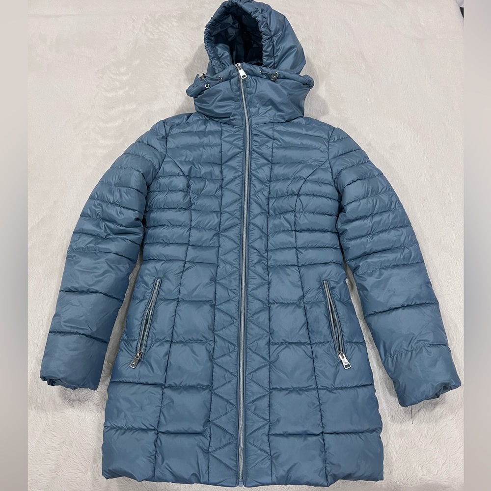 Buff blue coat size small only worn once—Kenneth Cole